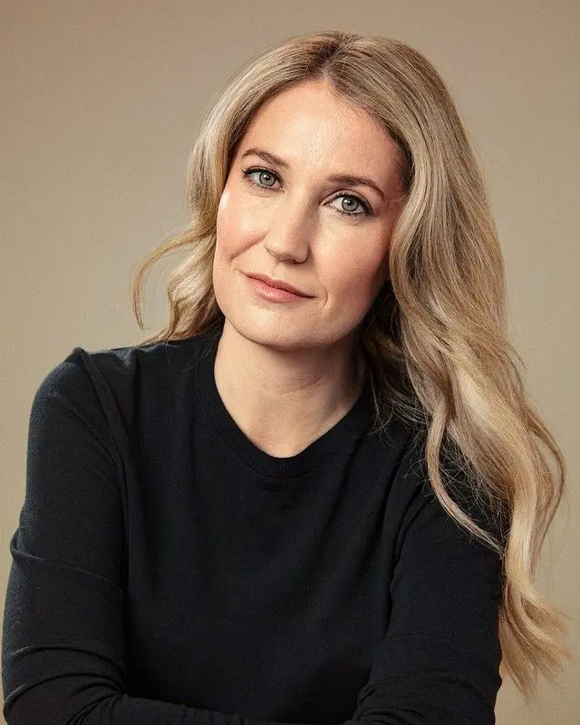 Portrait of Sasha de Marigny, Chief Brand and Communications Officer at Anthropic